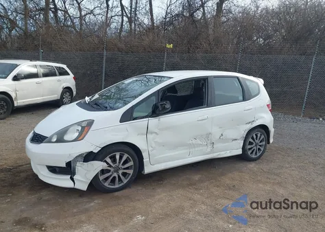 2013 Honda Fit Sport z USA, uszkodzony, nr VIN JHMGE8H64DC008001